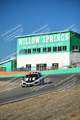 media/Oct-18-2025-Extreme Speed (Sat) [[d6d7e1fef1]]/Group 2 Green/Session 1 (Turn 4)/